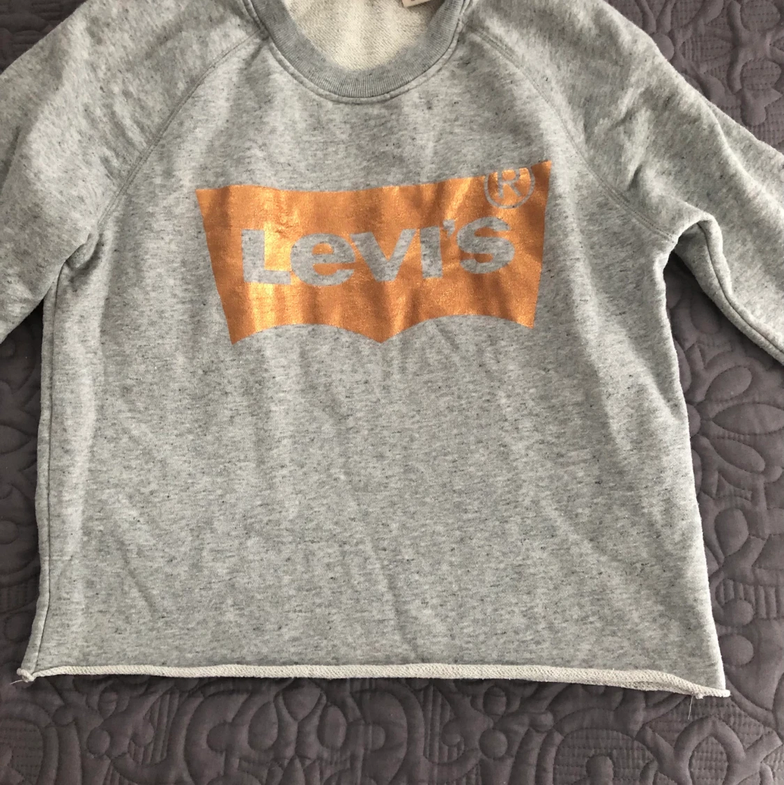 Levi’s sweatshirt - 90