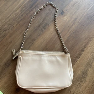 Väska från boohoo - Beige väska från boohoo