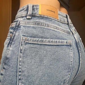 Jeans - Helt nya jeans! Aldrig använd då jag inte passade i dem. 