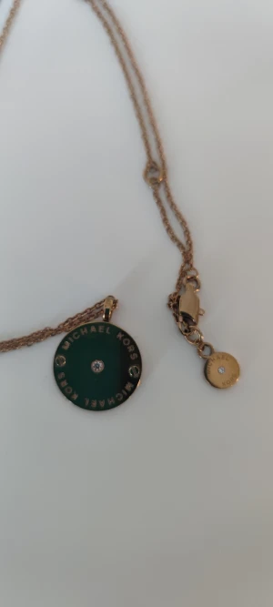 Michael Kors halsband  - Michael Kors halsband 