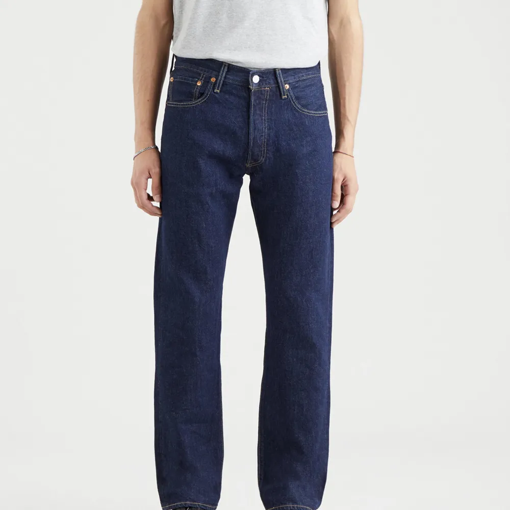 Oanvända jeans   Storlek 31/32. Jeans & Byxor.