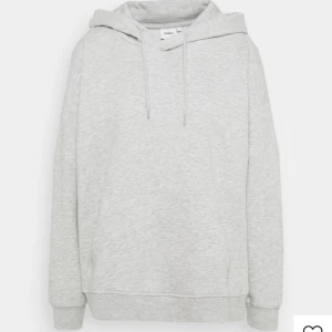 Hoodie - Supermysigt helt ny hoodie i snygg färg.