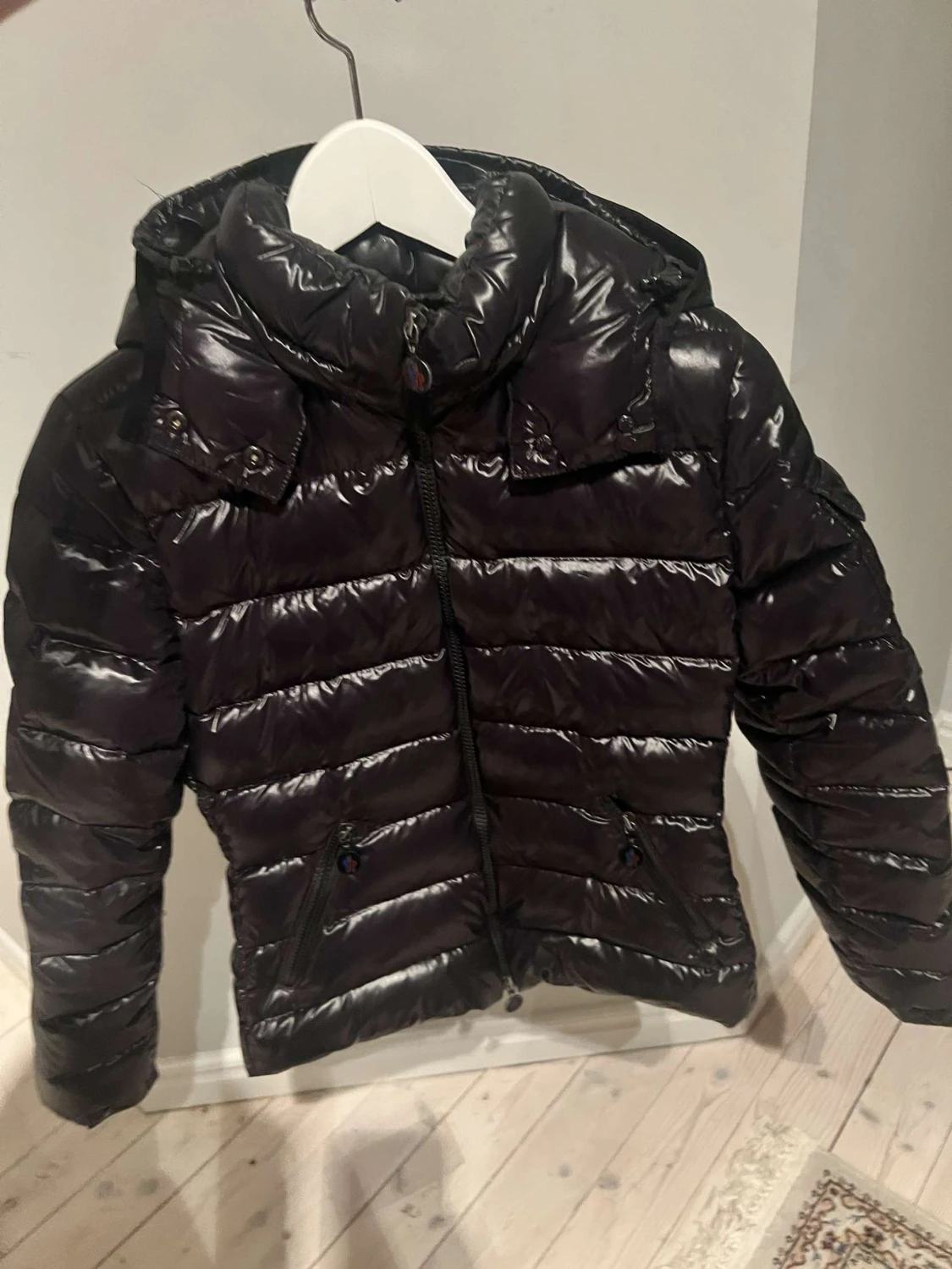 Moncler bady down