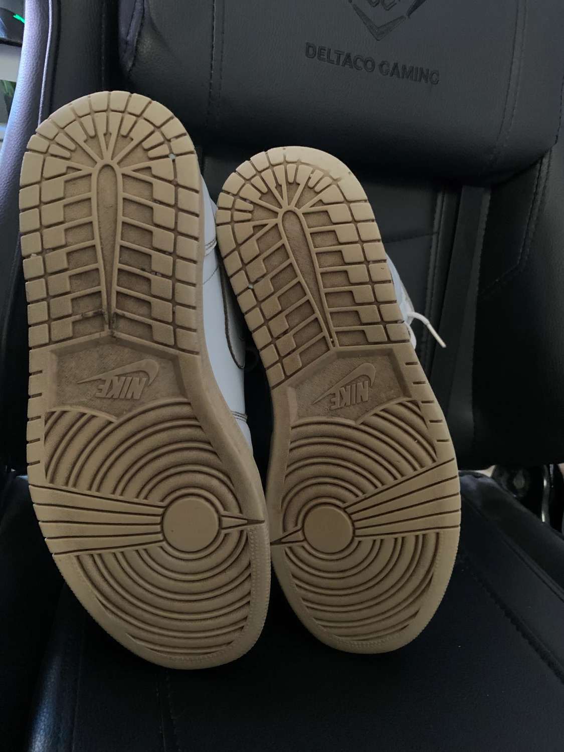 Jordan 1 Retro High - 90