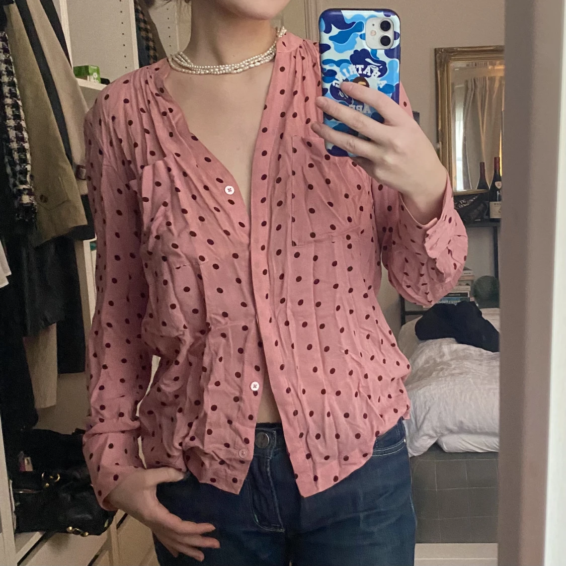 Långärmad rosa blus med röda prickar! - 90