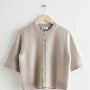 Other stories kofta söker - Söker denna kofta kan betala väldigt bra💕 hör av er om ni har en ni vill sälja till mig