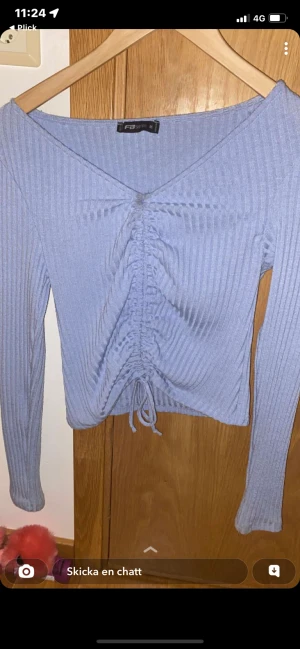Blå tröja - Blå tröja från newyorker i storlek M