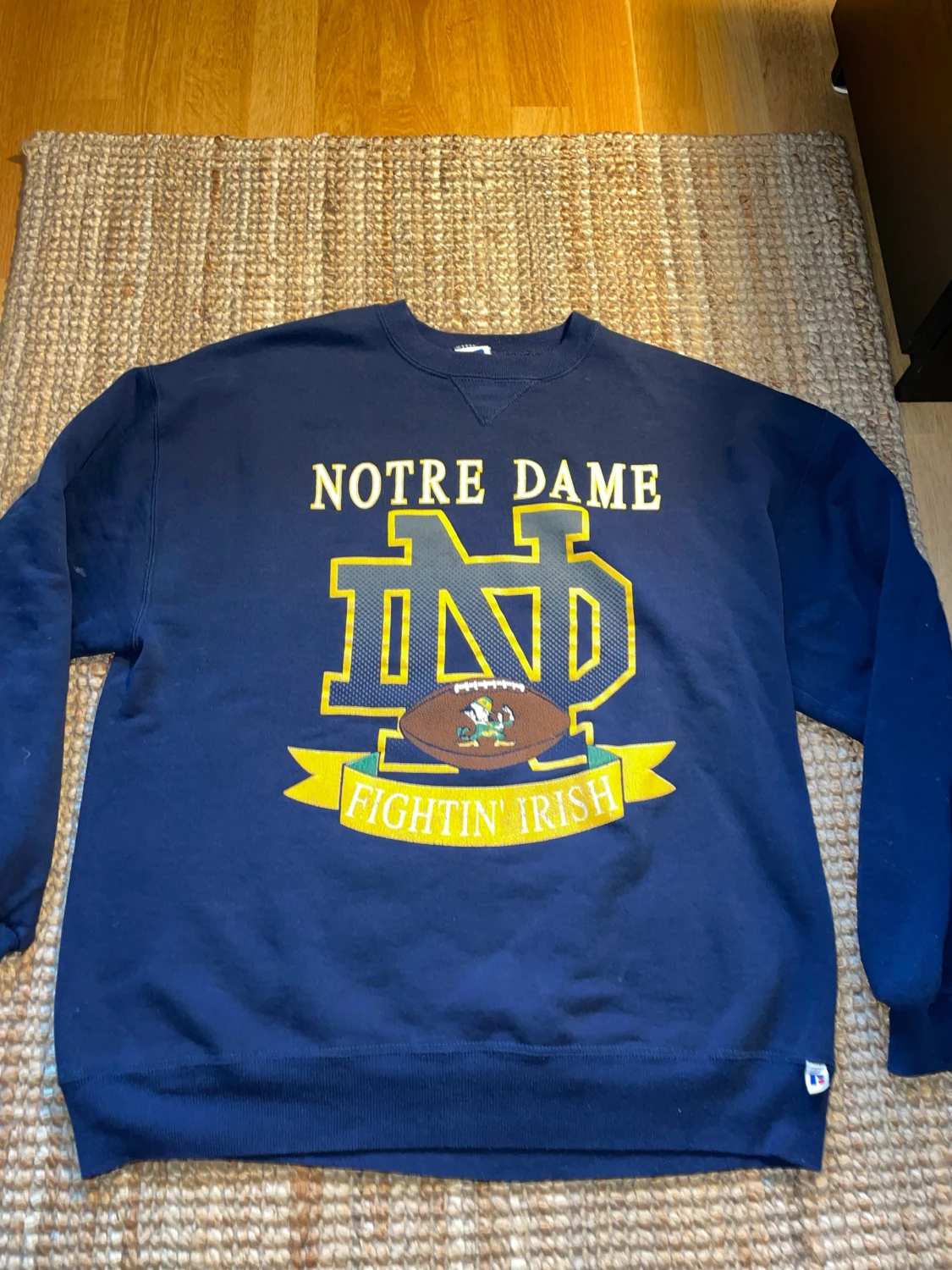 Vintage Sweetshirt  - 90