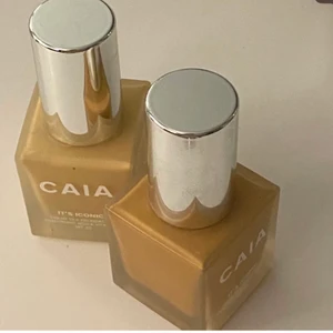 Fondation  - Säljer caias fondation i färgen 2w ❤️‍🔥obs frakt tillkommer