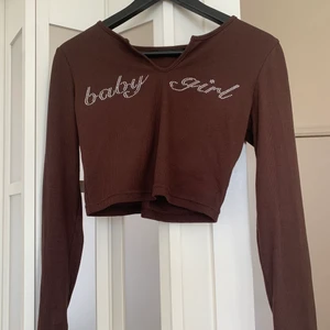 Babygirl shirt  - Oanvänd❤️ Liten i storlek! (Köparen står för frakt) Skriv för fler bilder!