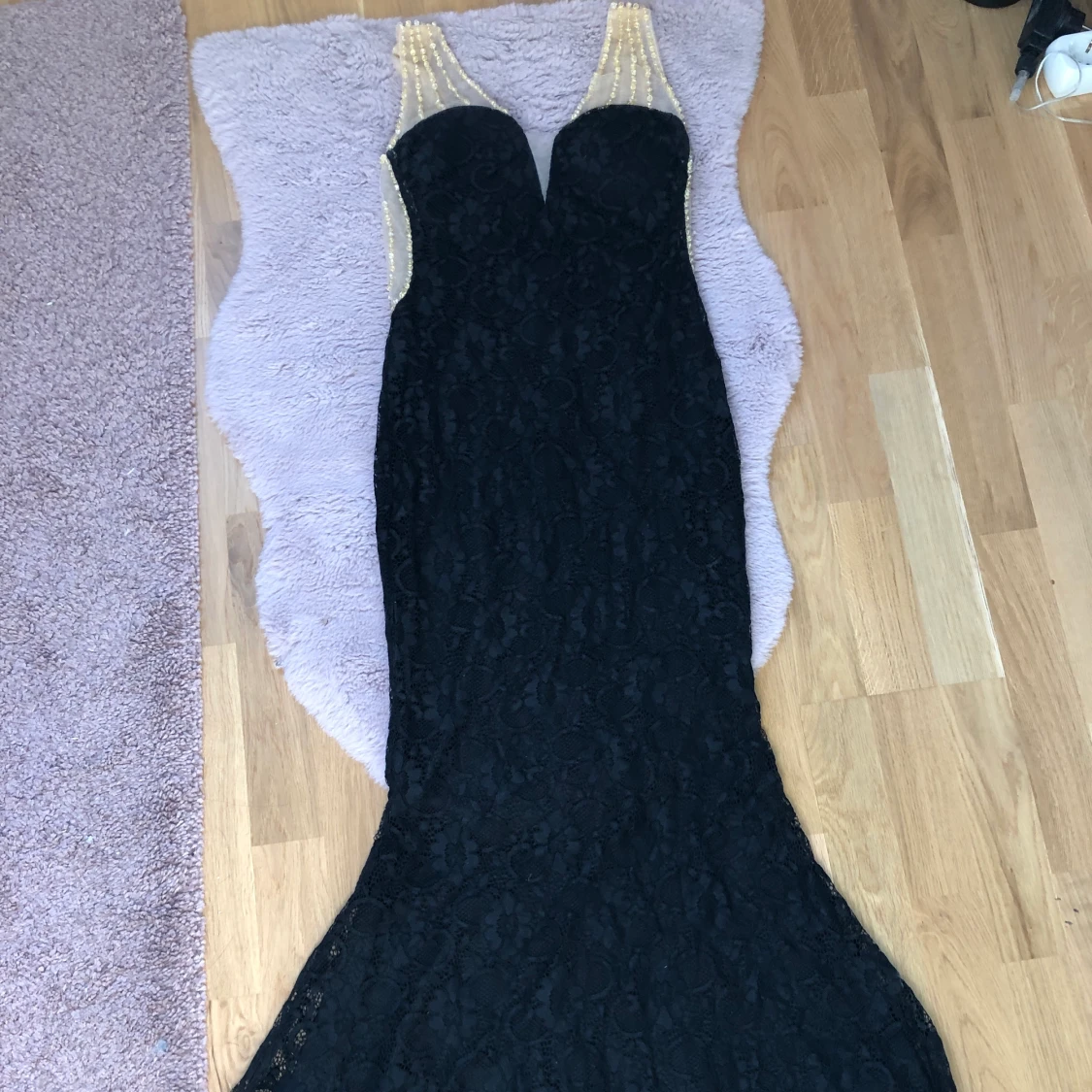 Balklänning i svart öppet rygg xs - 90