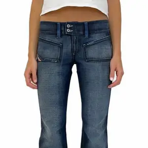 Ett par jättesöta jeans som liknar jeansen på första bilden💕 Dem är tyvärr lite för korta på mig som är 173💕💕