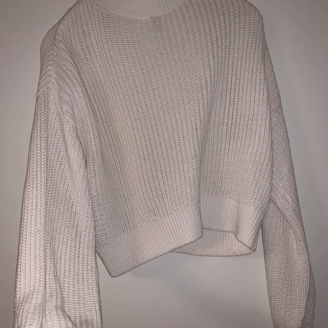 Stickad V-ringad tröja - 91