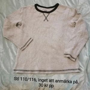 Stl 110/116 - Stl 110/116, inget att anmärka på, super fint använt skick. 