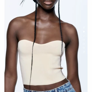 Stickad bustier - Obs Svart tubtopp från zara inte vit, skriv för bilder