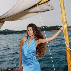 SÖKER!! - Söker den här klänningen från Zara, i storlek M