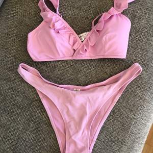 Söt rosa bikini från Bik Bok. Fint skick!