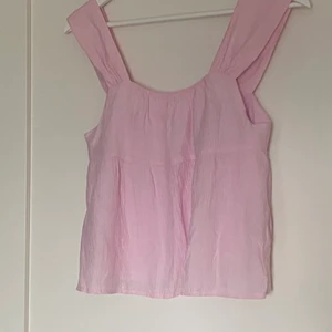 Rosa sommar topp - Finaste toppen! Väldigt somrig🌸💕  Nyskick 