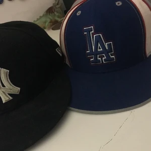 La Dodgers keps - Säljer en LA keps som är vintage, tror inte den modellen finns längre därav bra skick!