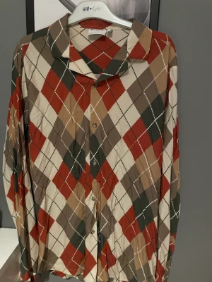 Asos design blus  - En fin blus i storlek XS/S. Originalpris 399sek. Använd 1 gång. 