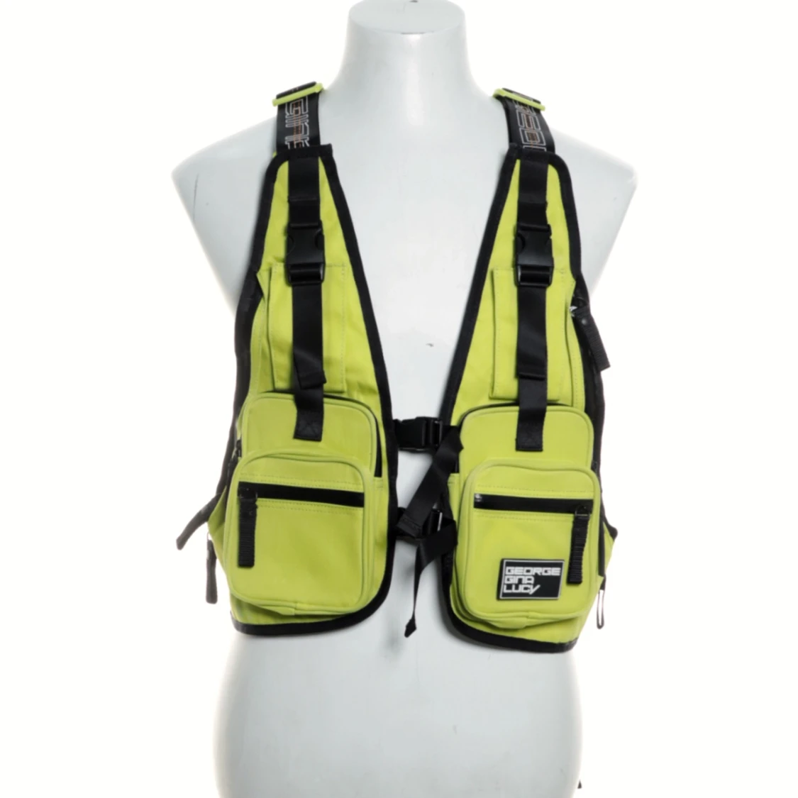 George Gina Lucy - 90