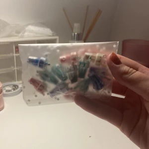 Milkshakes!🥤💗 - 13 st milkshakes berlocker! (Olika färger)