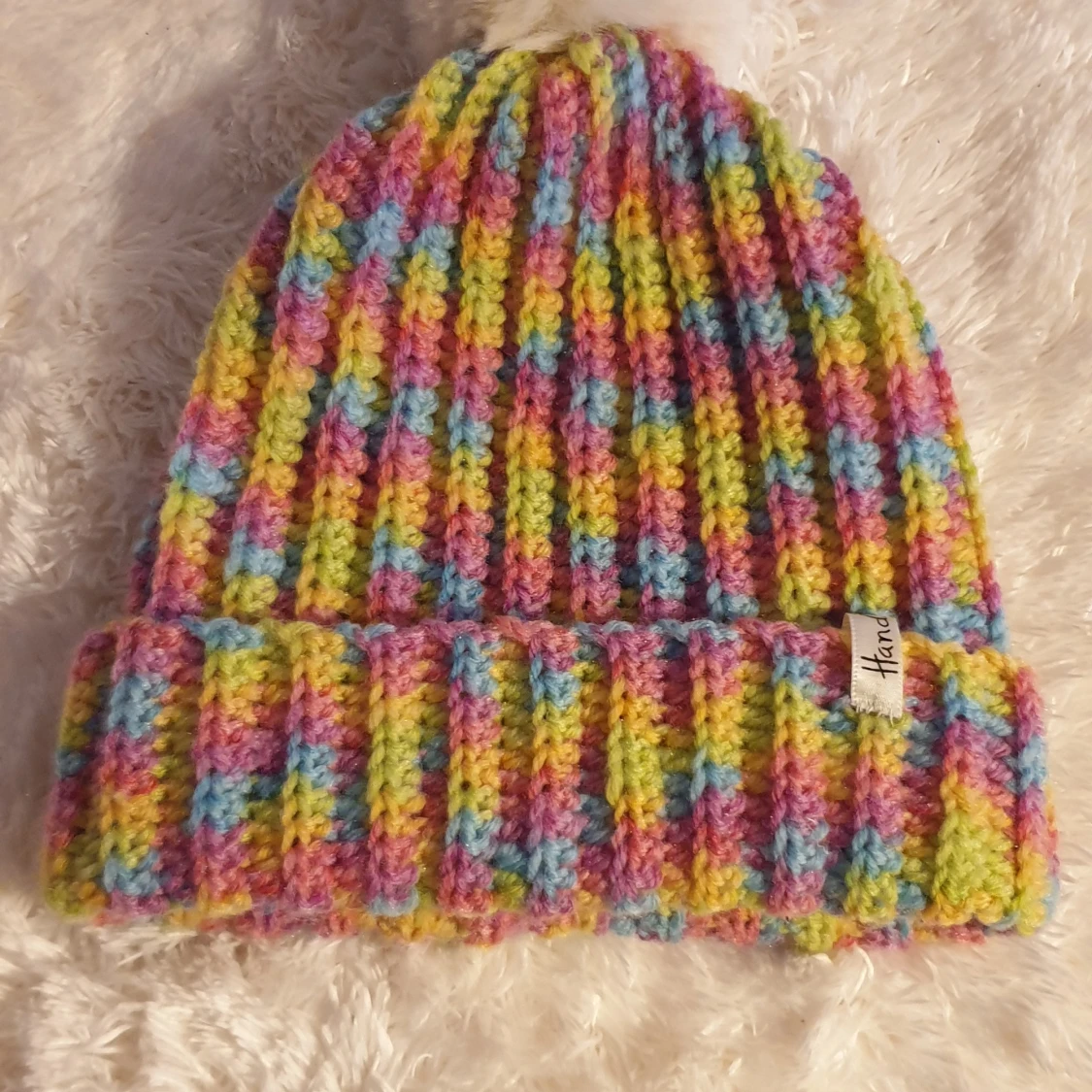 Ny virkad mössa med pompom one size 