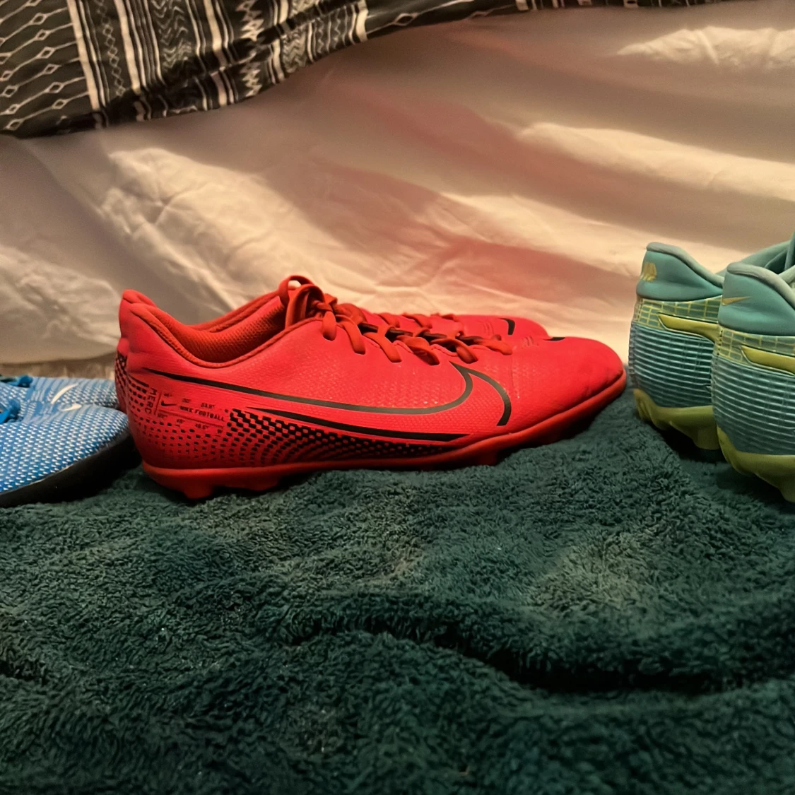 3 fotbolls skor str 38 - 90