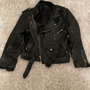 Old stile skinn jacket - Gammal modell