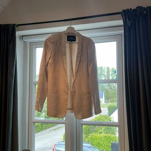 Oversised shorta Str. S - Jätte fin märkes kavaj. 