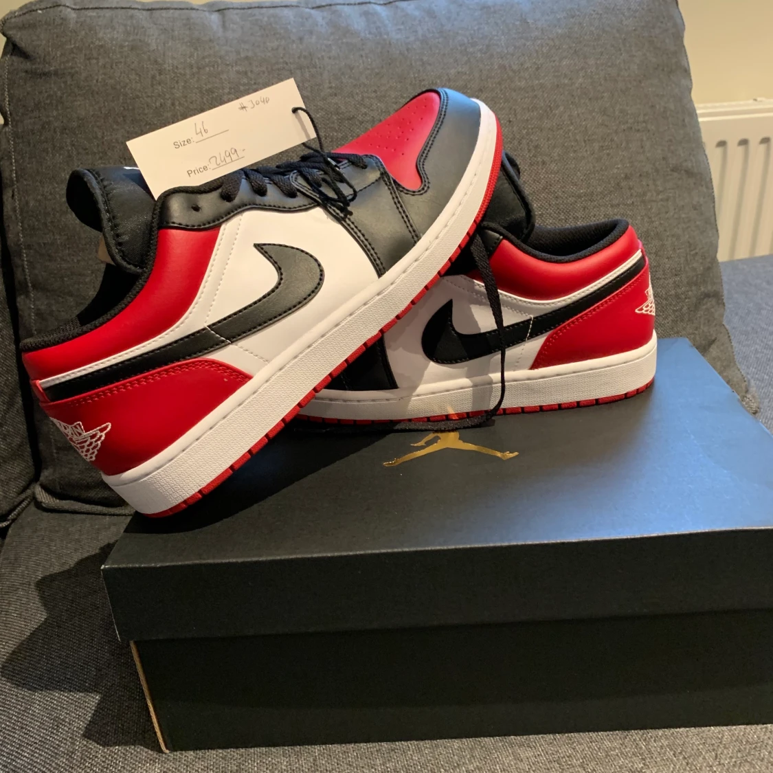 Nike Jordan 1 Low bred toe 