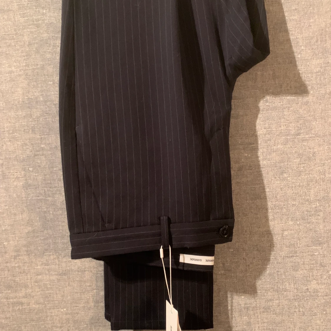 Samsøe Samsøe kostymbyxor Herr i storlek 32 - 90