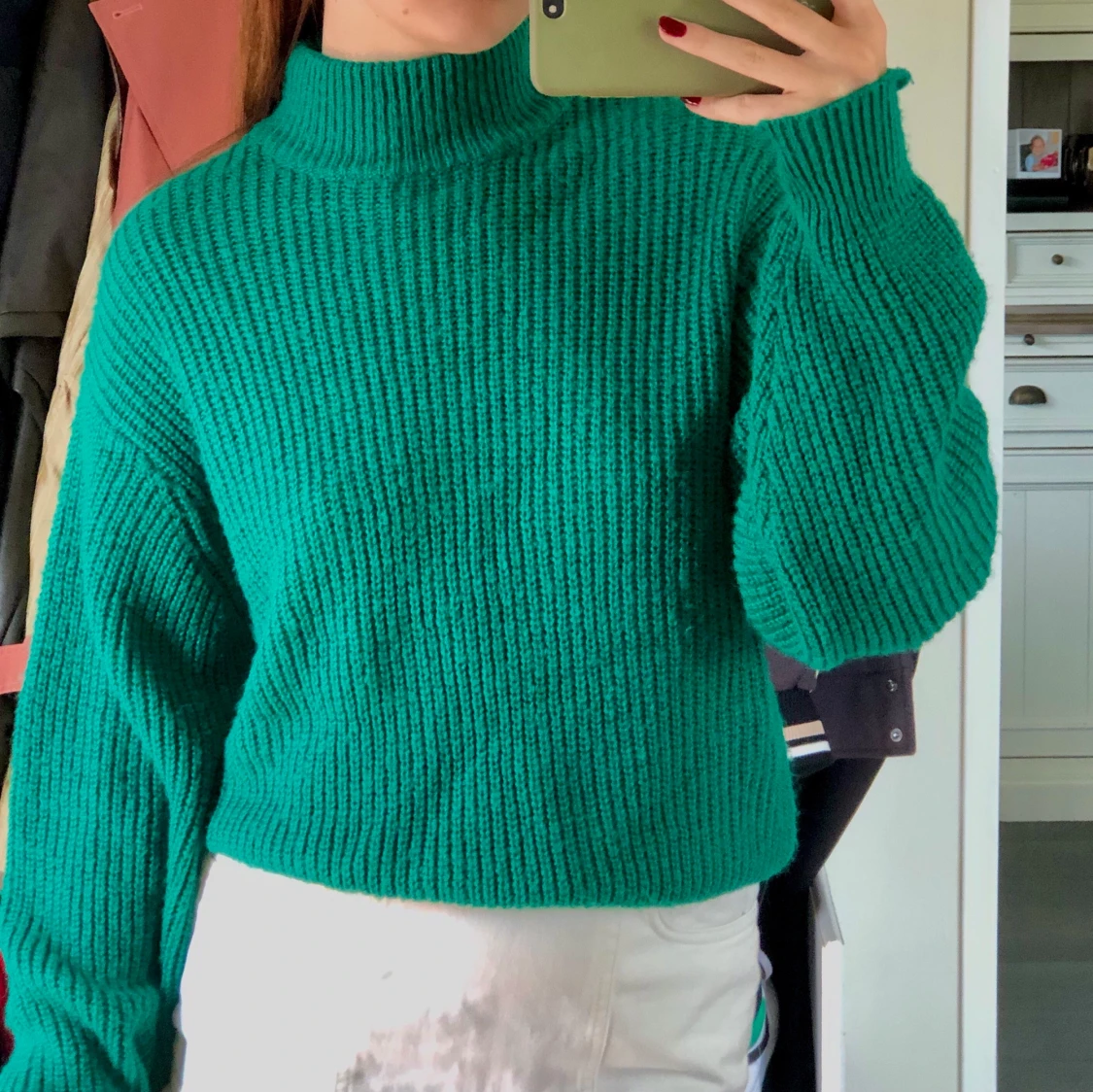 Stickad tröja i smaragdgrön !!! - 90