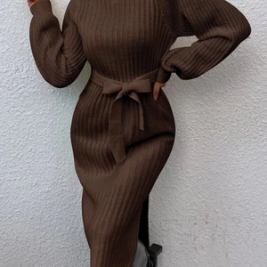 Ny stickad klänning S - Helt ny! 