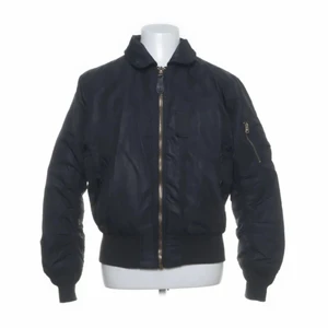 Bombar jacka från alfa industries  - Bombar jacka Alfa Industries 