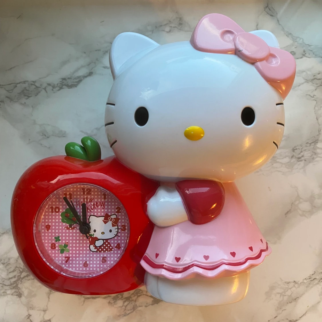 hello kitty väckarklocka