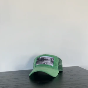 Wonbrand keps - Säljer helt oanvänd won brand keps.  Är slutsåld och nästintill omöjlig att få tag på! Frågor dm->