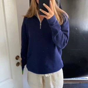 Tjocktröja  - En tjocktröja från Zaras herravdelning 💕👏🏼