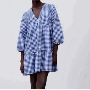 Zara klänning  - Zara klänning i stl M, fint skick💕