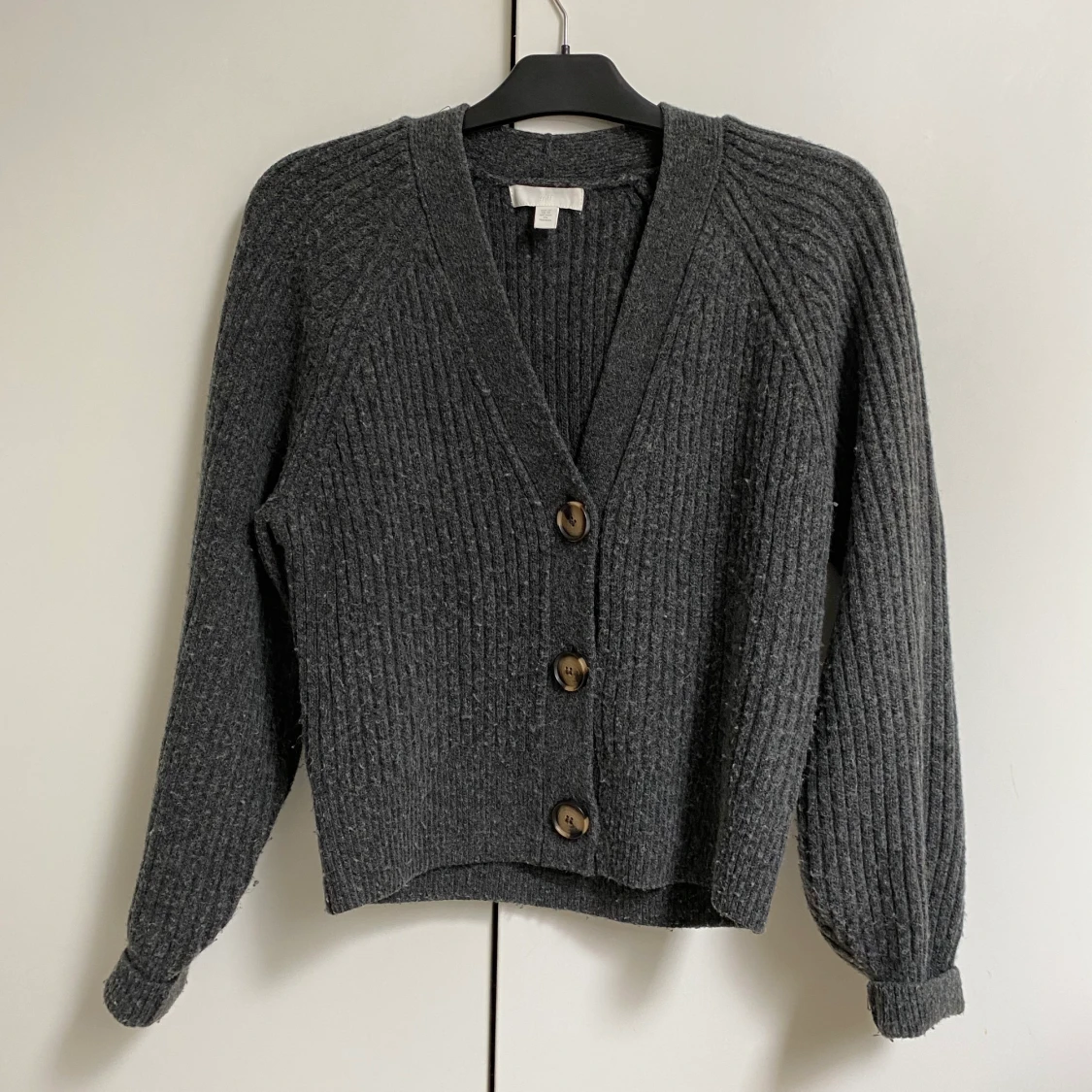 Stickad kofta från hm - 90