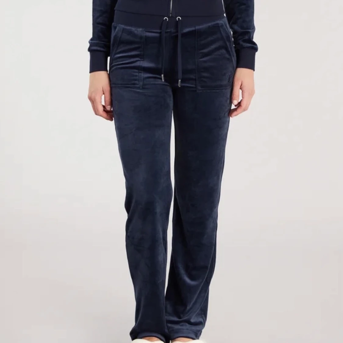 Juicy couture byxor mörk blå  - 90