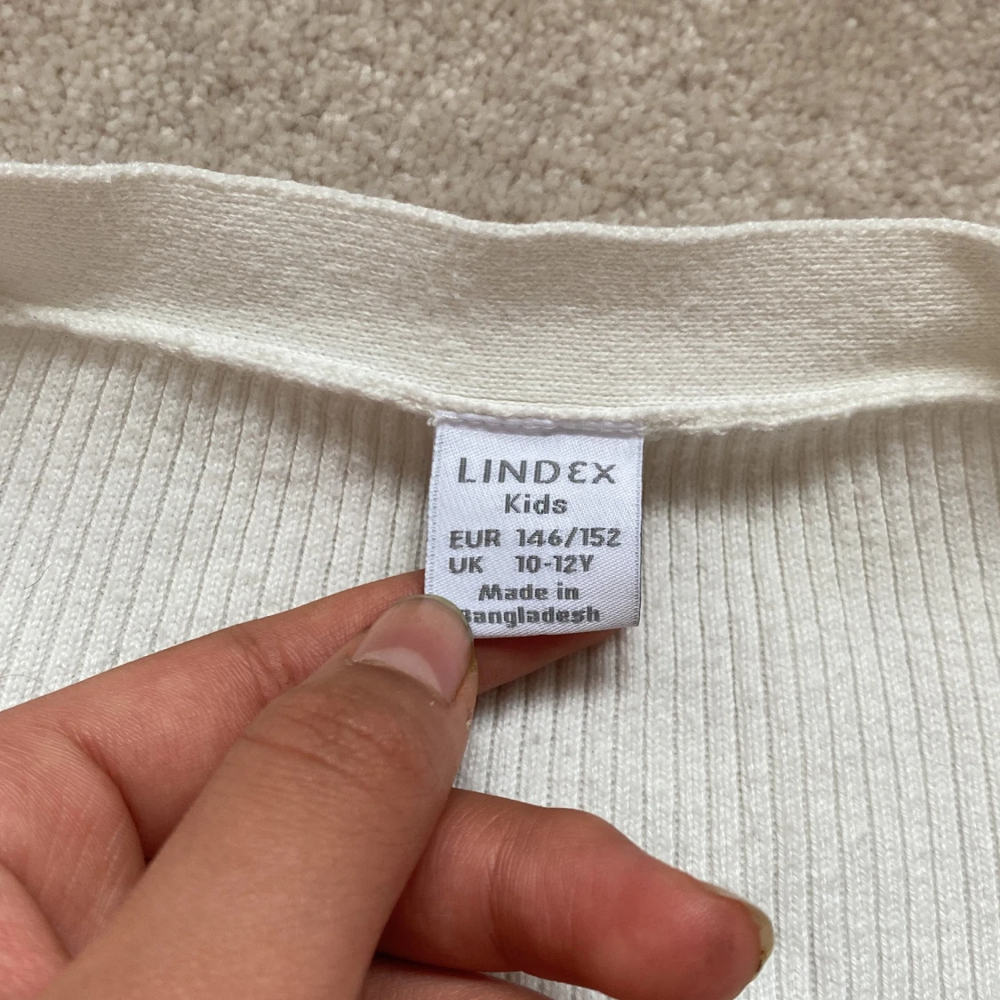 En väldigt mysig kofta  - 91