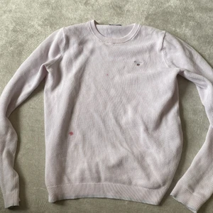 Gant hoodie  - Gant Hoodie som är bäbis rosa 2 st fläckar men går att tvätta bort 
