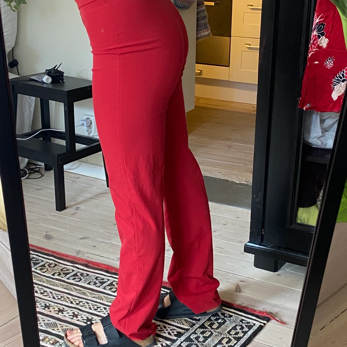 Röda kostymbyxor  - 90