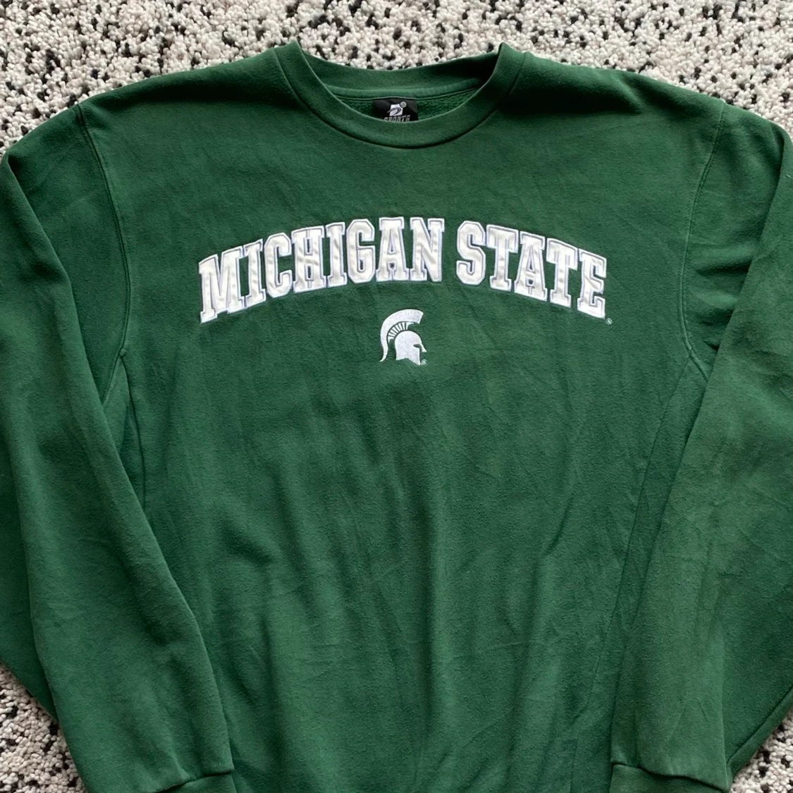 VINTAGE SWEATSHIRT 