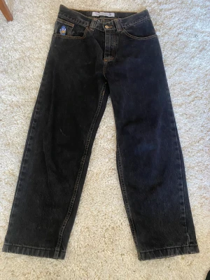 Polar skate co jeans - Säljer mina älskade 93 som tyvärr är för korta💗endast använda 3-4 gånger och inga defekter💗