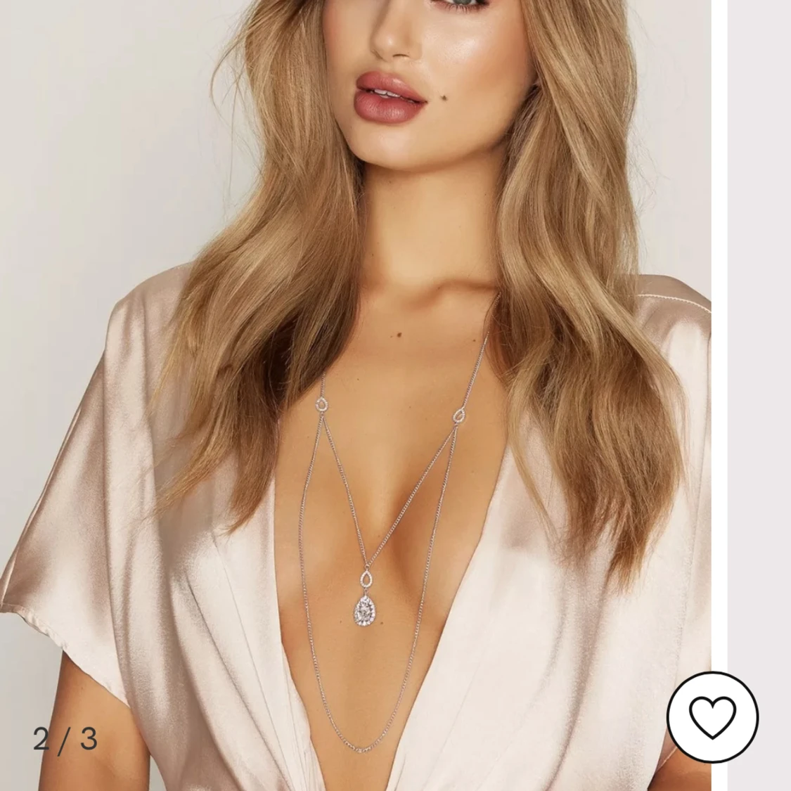 Lily and rose halsband