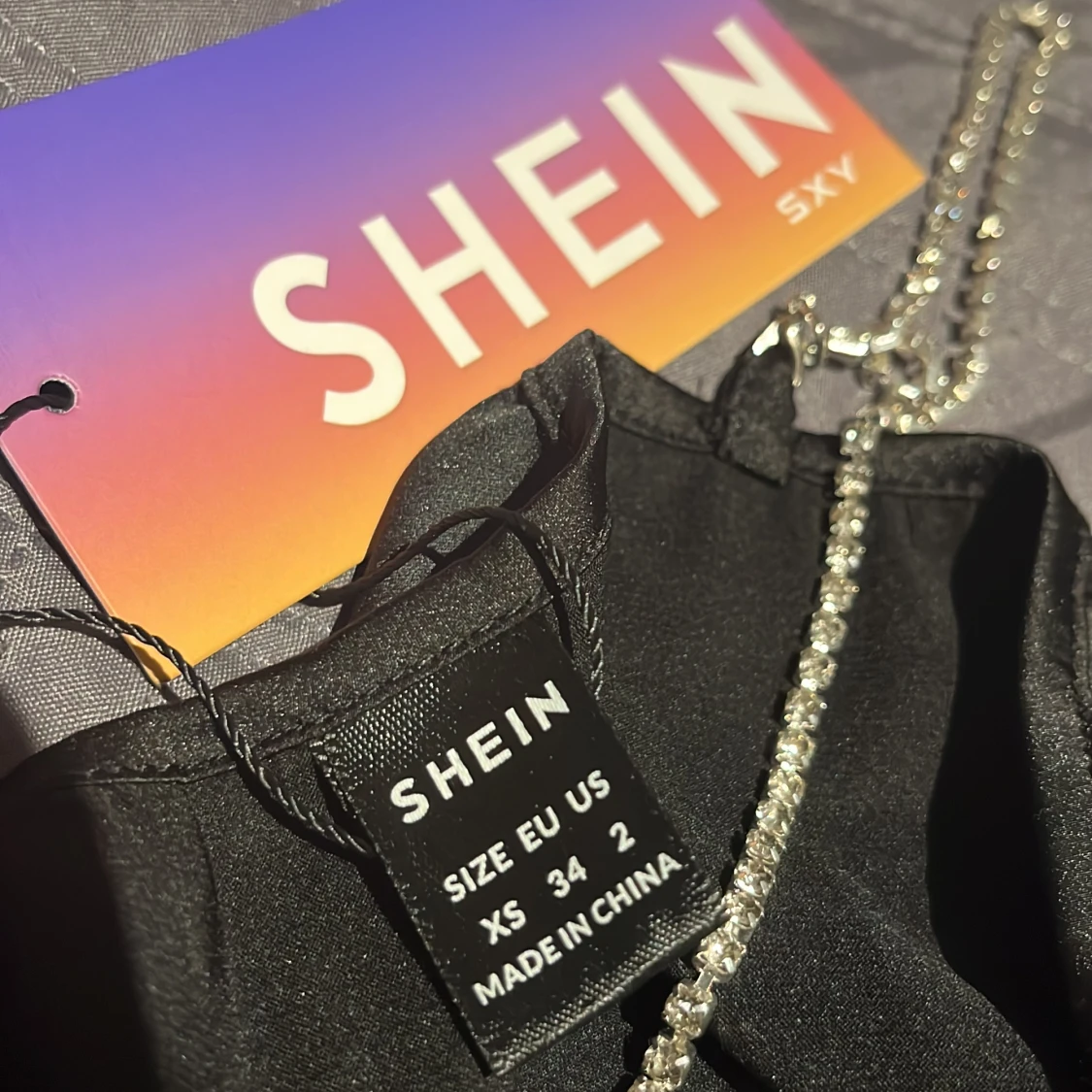 Jättesmickrande klänning - 91