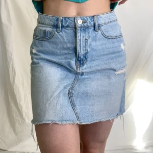 Jeanskjol 💙 - Perfekt nu mot våren!! 🫶🏻