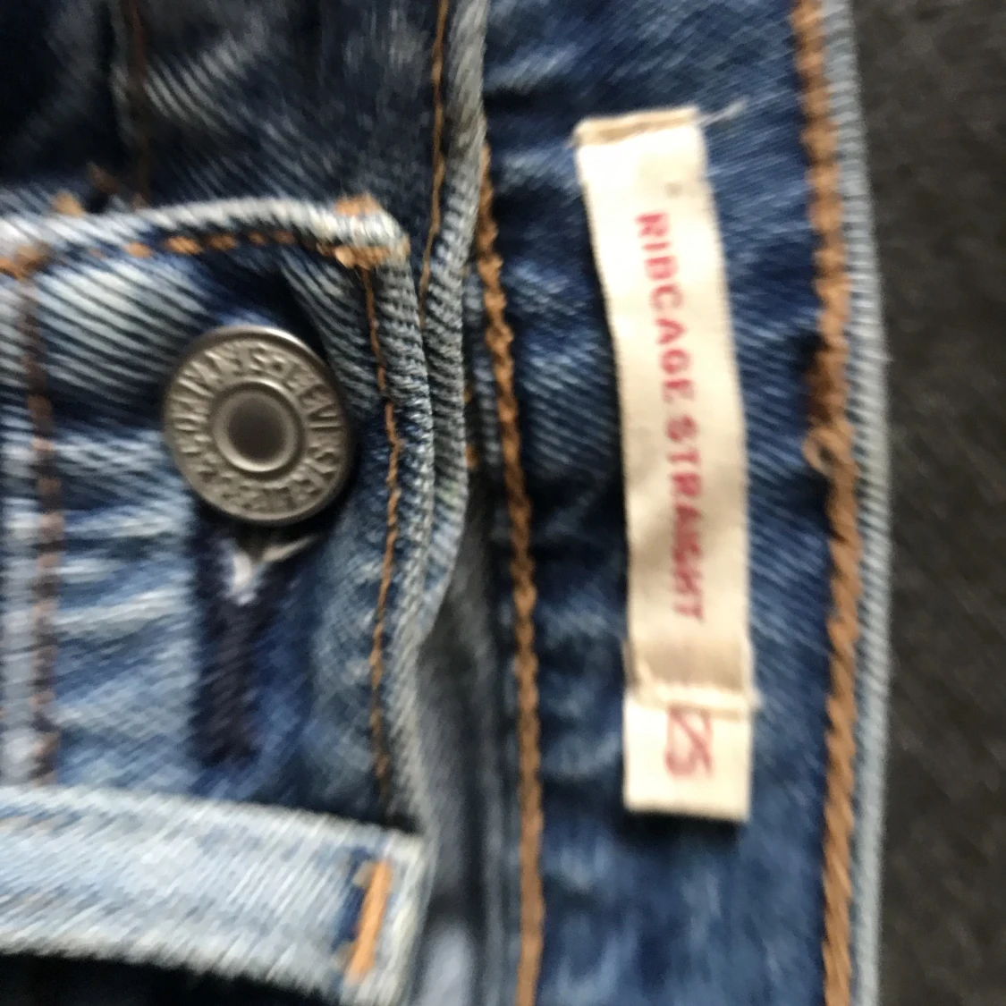 Levis ribcage 25/29 - 91